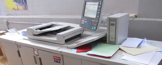 maquina industrial de fotocopias e impresion digital